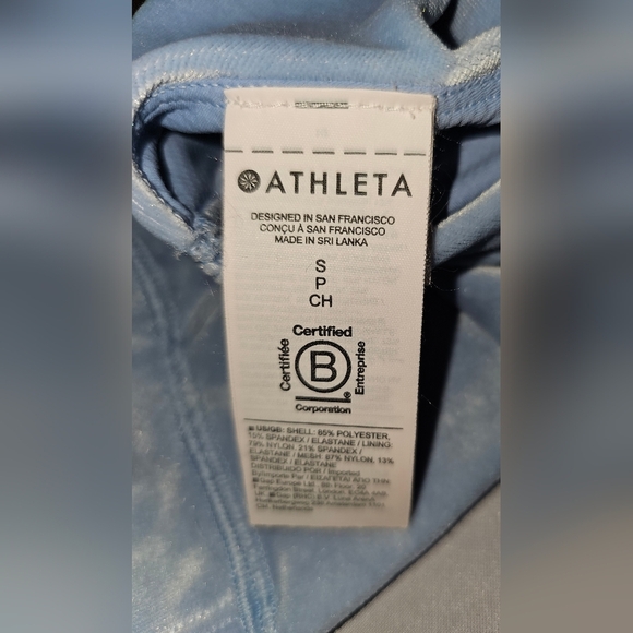 Athleta Womens Velvet Cut Out Crop A-C Size Small - Picture 3 of 13